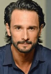 Rodrigo Santoro