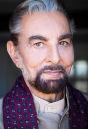 Kabir Bedi