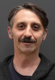 Ömür Kayakırılmaz